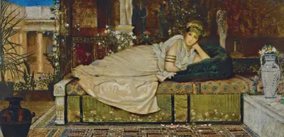 En dam i en klassisk interiör av John Atkinson Grimshaw