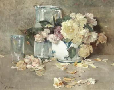 Stilleben med rosor, glaskanna och skål av Childe Hassam