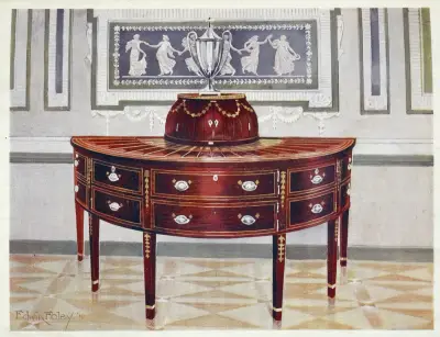 Semi-circular mahogany sideboard and knife-box. Inlaid and banded with satinwood, mahogany, and ebony av Edwin Foley
