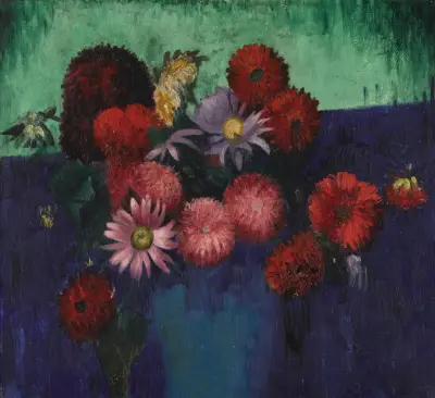 Still Life, Dahlias and Daisies in a Blue Vase av Mark Gertler