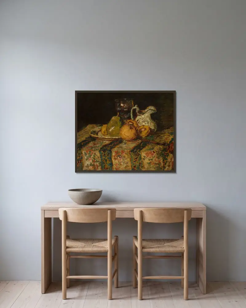 Stilleben med frukt och vinkanna av Adolphe Monticelli inramad på en vägg