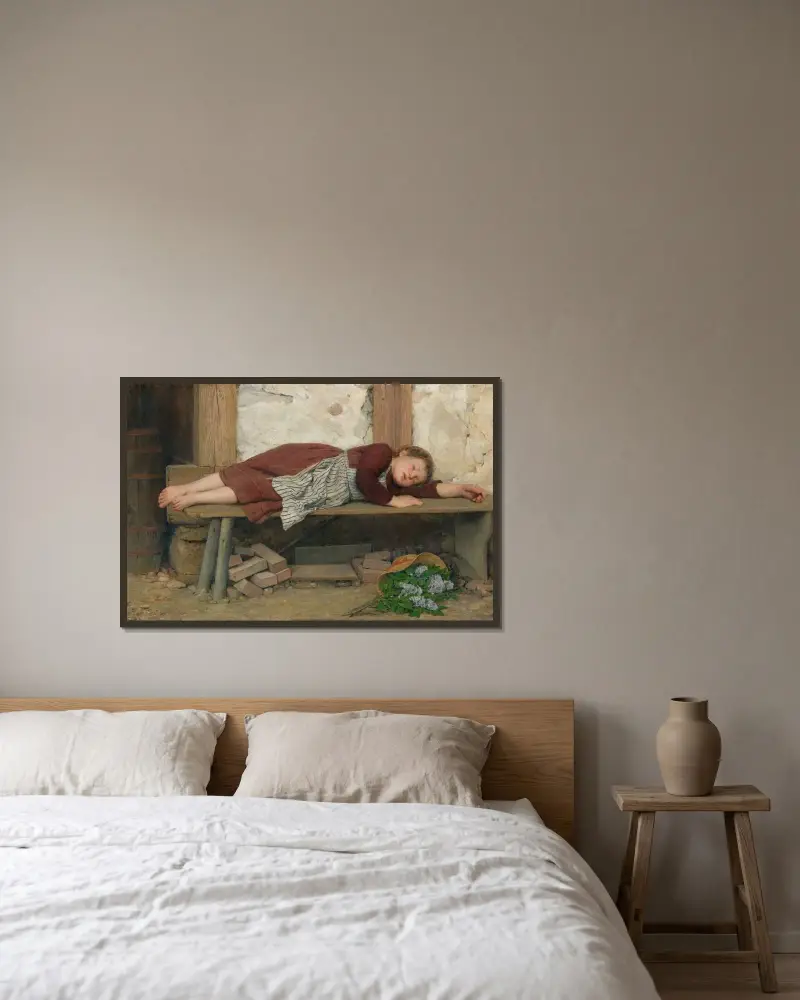 Sovande flicka på en träbänk av Albert Anker inramad på en vägg