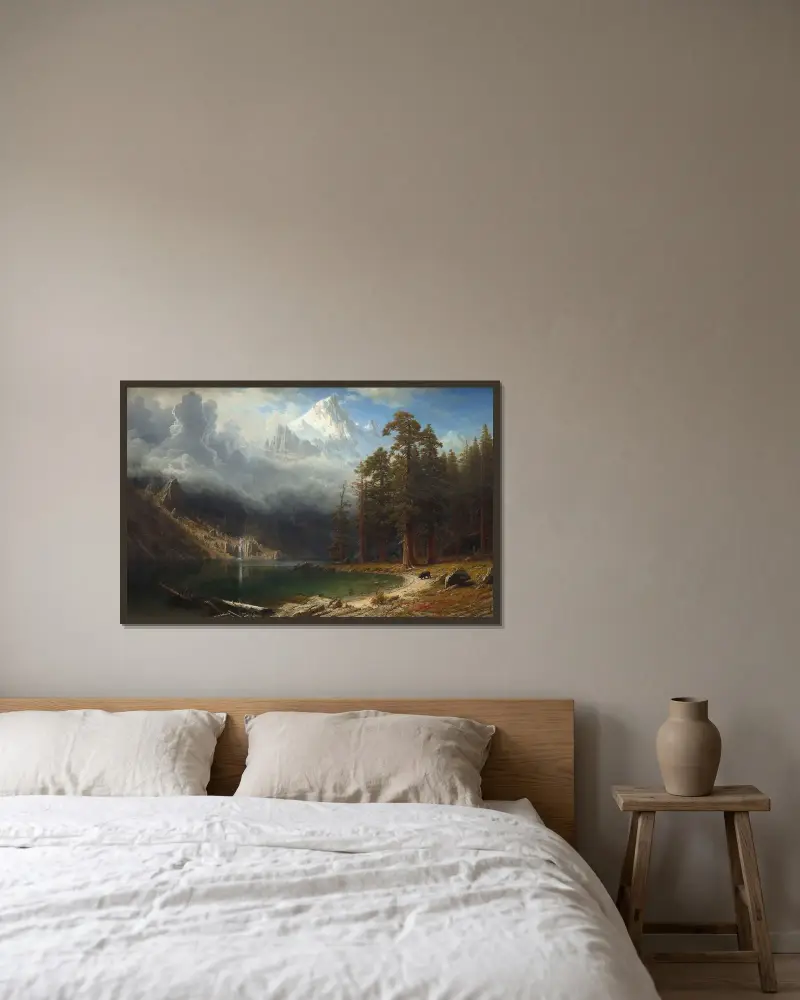 Mount Corcoran von Albert Bierstadt gerahmt an einer Wand