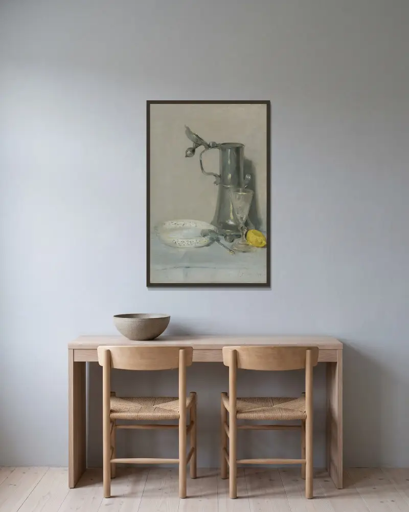 Stilleben med dryckeskanna, glas och skål av Julian Alden Weir inramad på en vägg