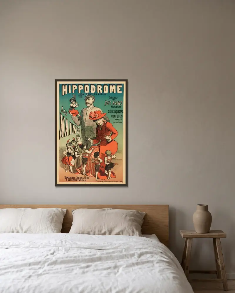 Hippodrome Au Pont De L’alma Les Nains Exhibition Des Huit Nains Tyroliens av Alfred Choubrac inramad på en vägg