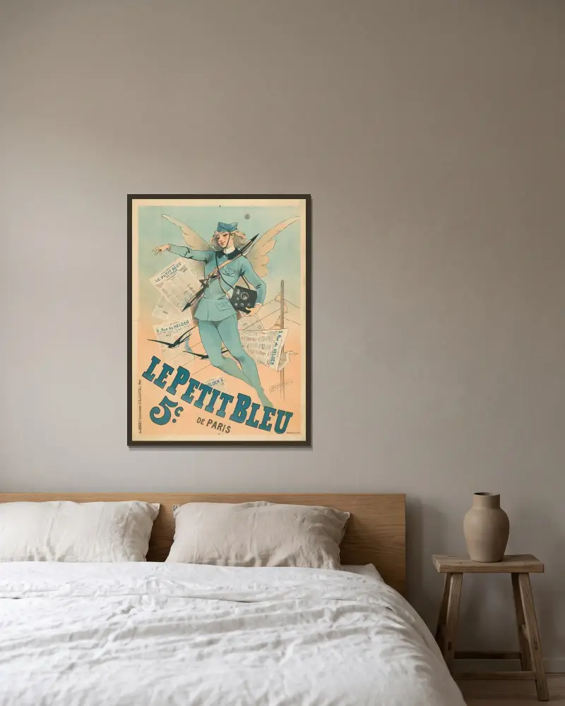 Le Petit Bleu de Paris av Alfred Choubrac inramad på en vägg
