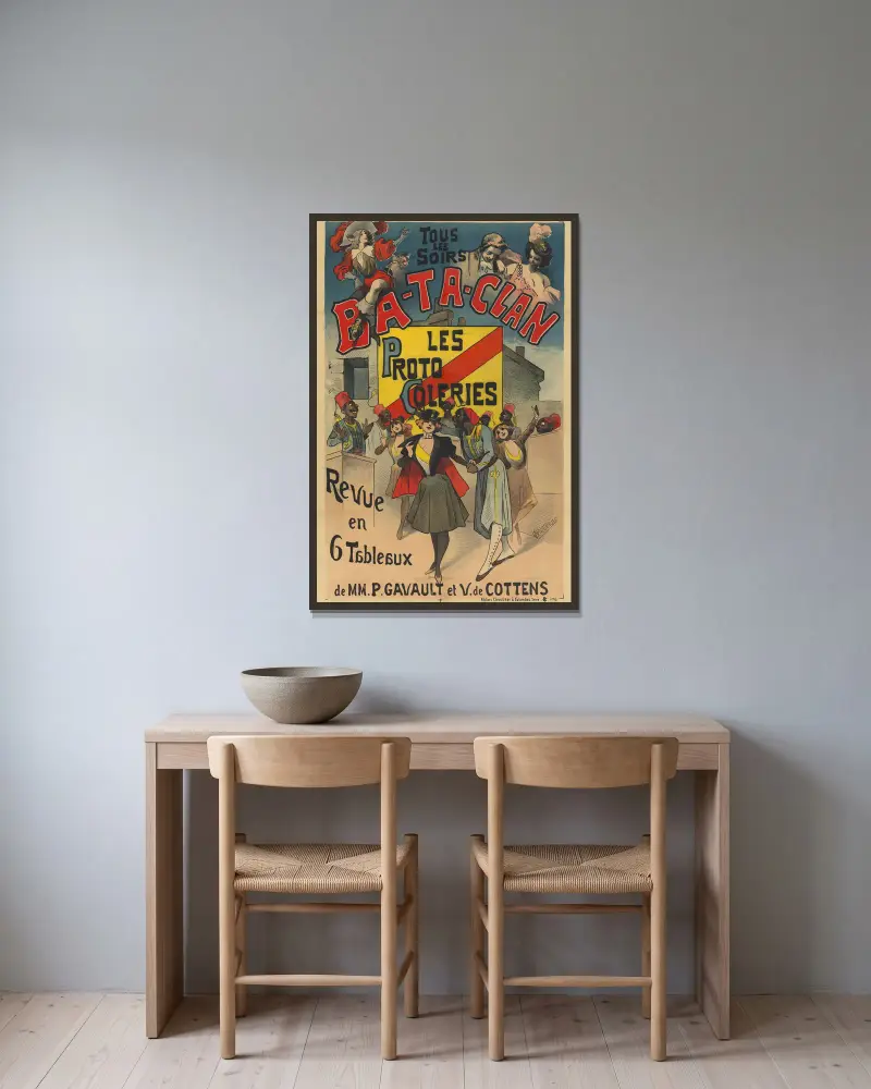 Tous les soirs Ba-Ta-Clan, les Protocoleries, revue en 6 tableaux de MM. P. Gavault et V. de Cotens av Alfred Choubrac inramad på en vägg