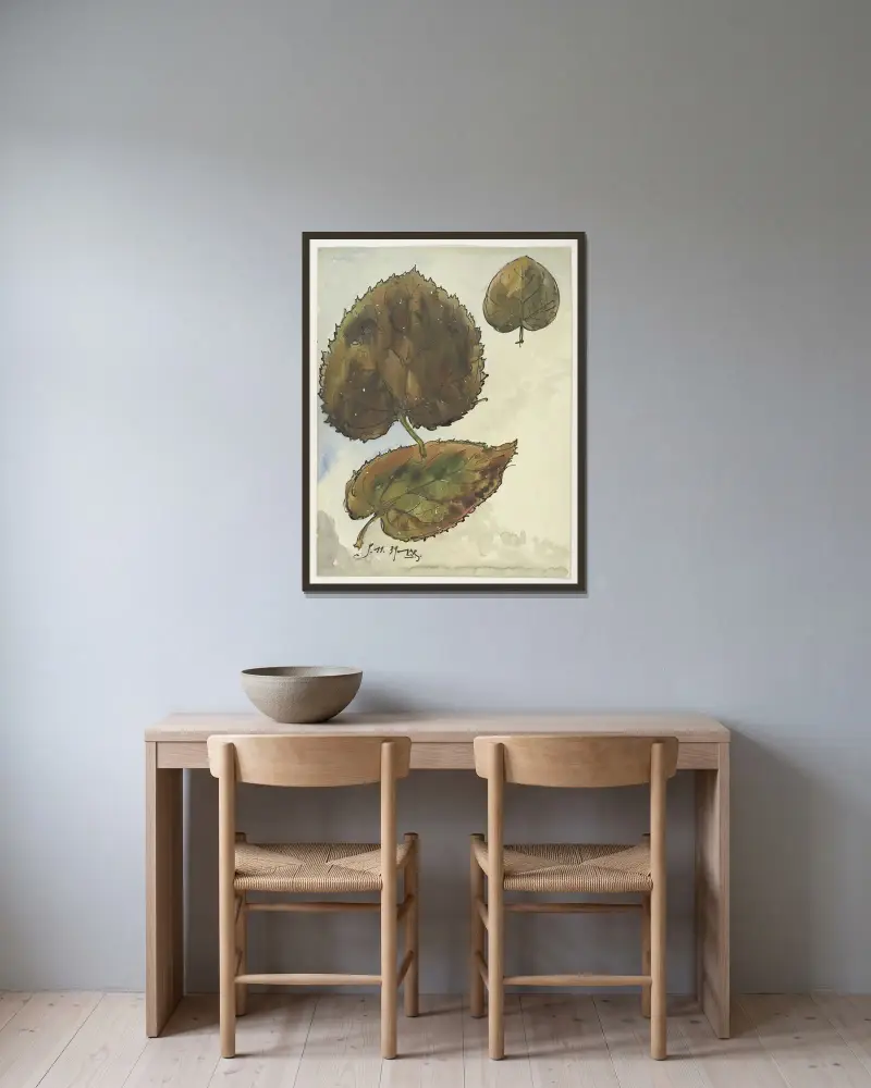 Herbstblatt der Linde von Alfred Ost gerahmt an einer Wand