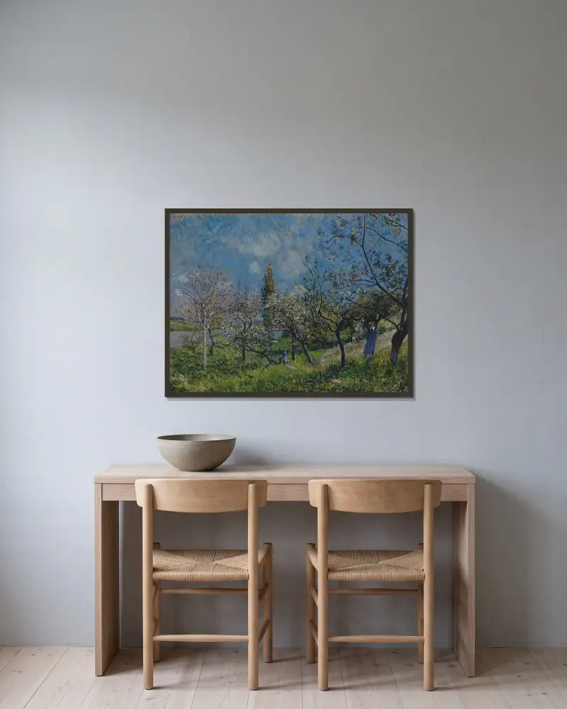 Obstgarten im Frühling von Alfred Sisley gerahmt an einer Wand