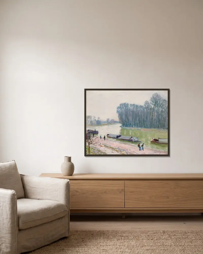 Péniches sur le Loing av Alfred Sisley inramad på en vägg