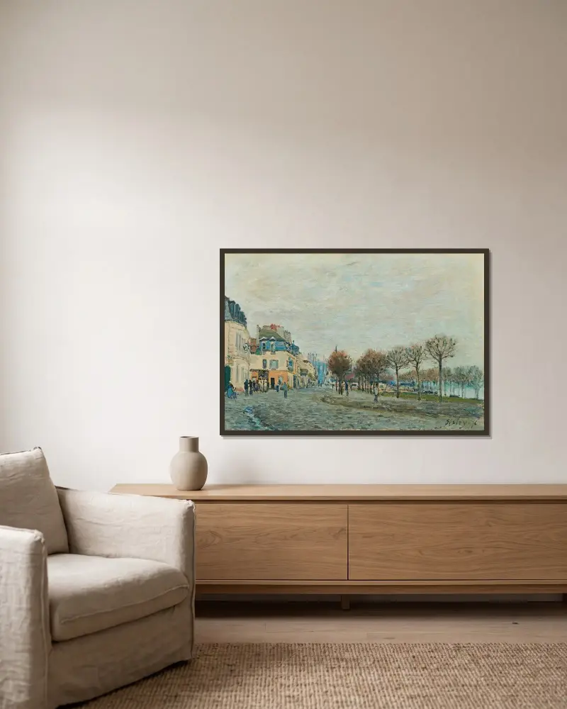 Port-Marly avant l’inondation av Alfred Sisley inramad på en vägg