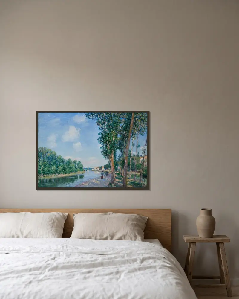 Saint-Mammès. June Sunshine av Alfred Sisley inramad på en vägg