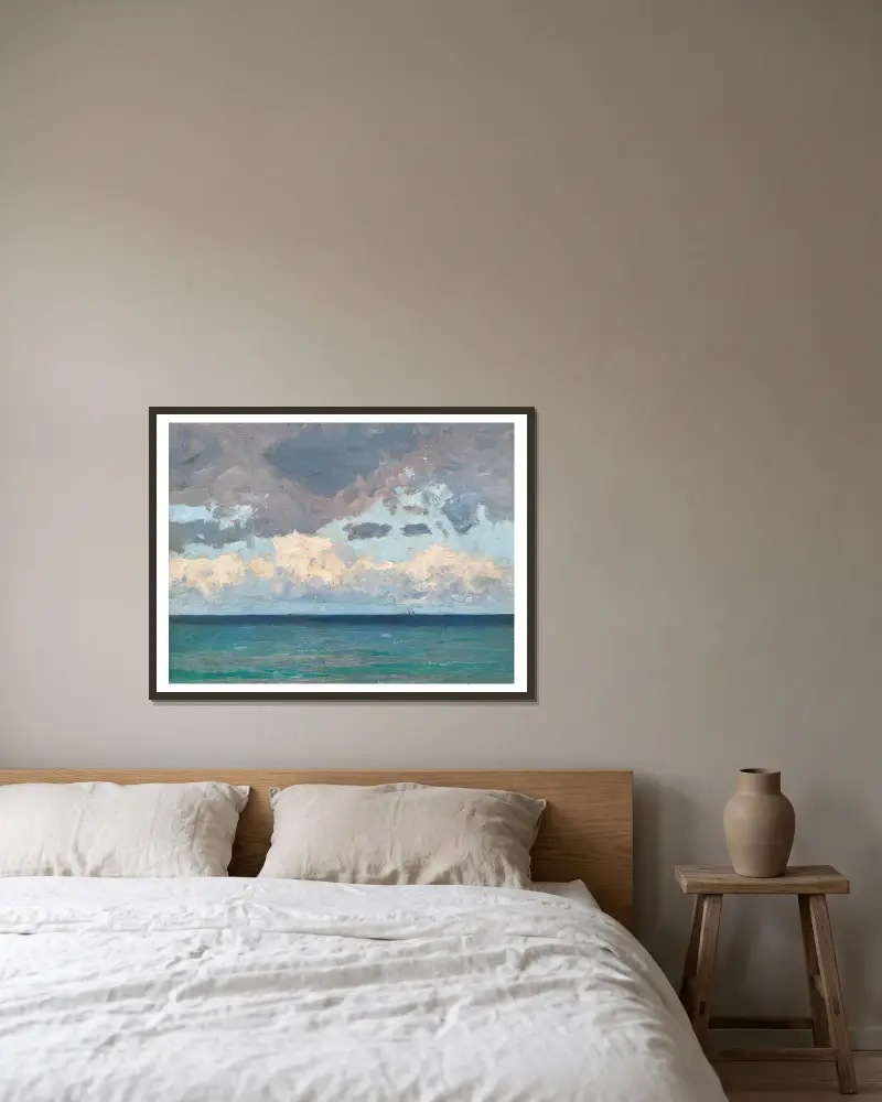 Wolken über dem Meer von Alfred Zoff gerahmt an einer Wand
