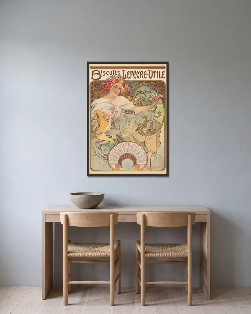 Biscuits Lefèvre-Utile, Alphonse Mucha v rámu na stěně
