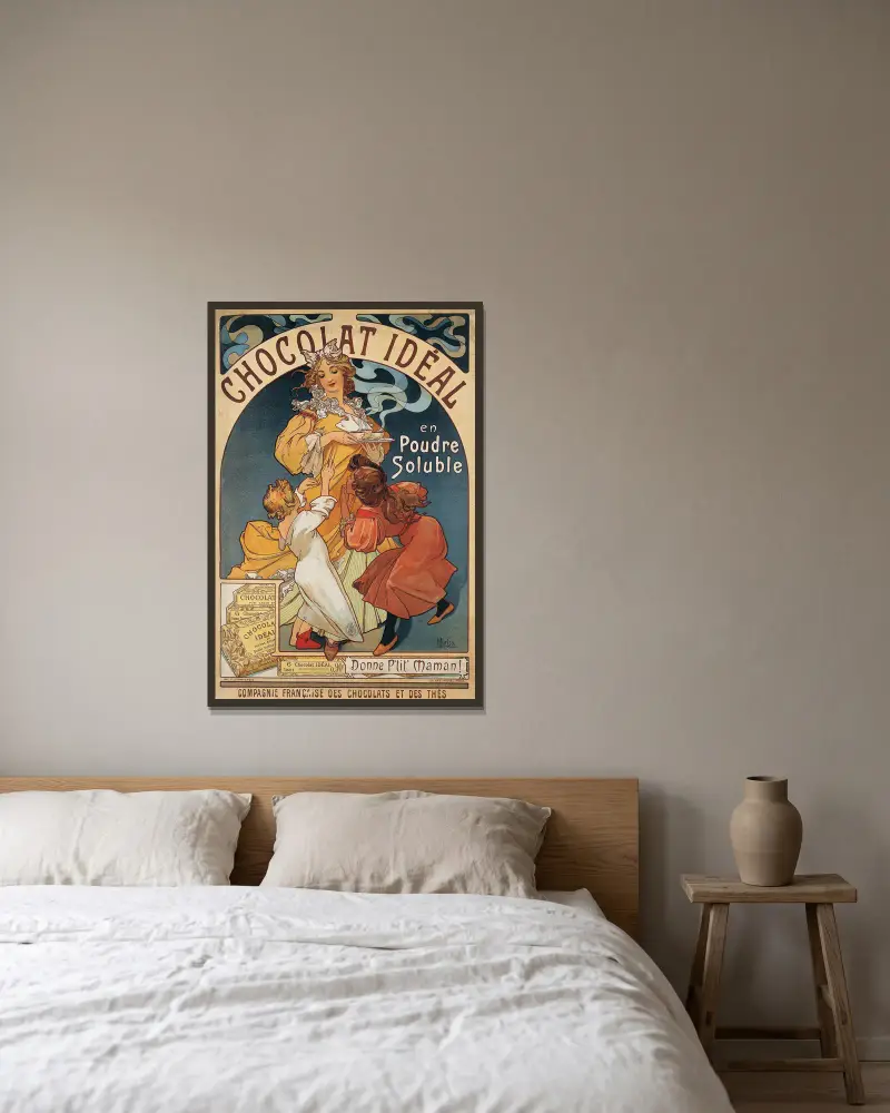 Chocolat Idéal, Alphonse Mucha v rámu na stěně