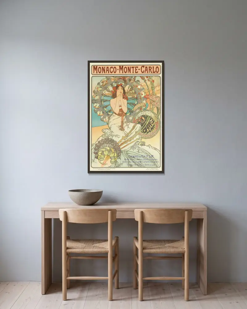 Monaco, Monte-Carlo. Chemins de Fer P.L.M. av Alphonse Mucha inramad på en vägg