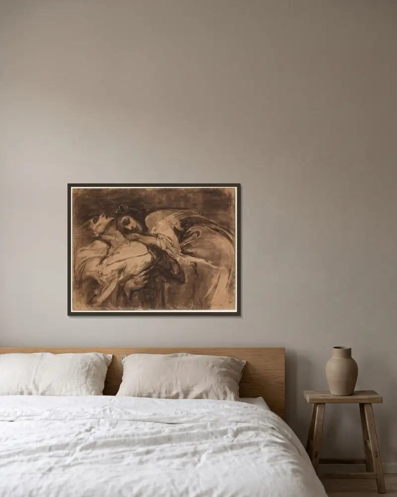 Objetí, Alphonse Mucha v rámu na stěně