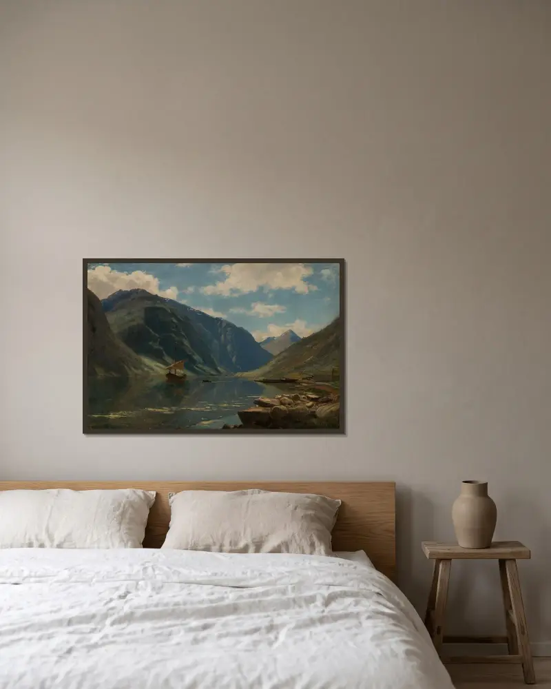 Från Sognefjorden av Amaldus Nielsen inramad på en vägg