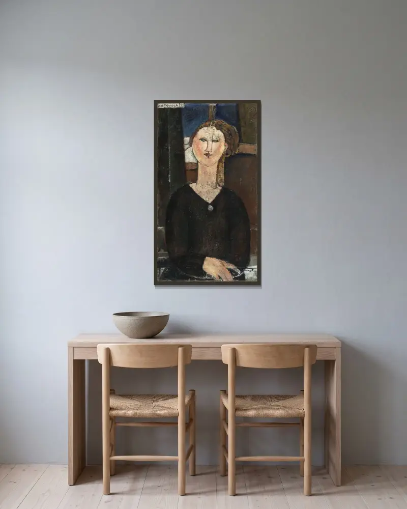 Antonia, Amedeo Modigliani v rámu na stěně