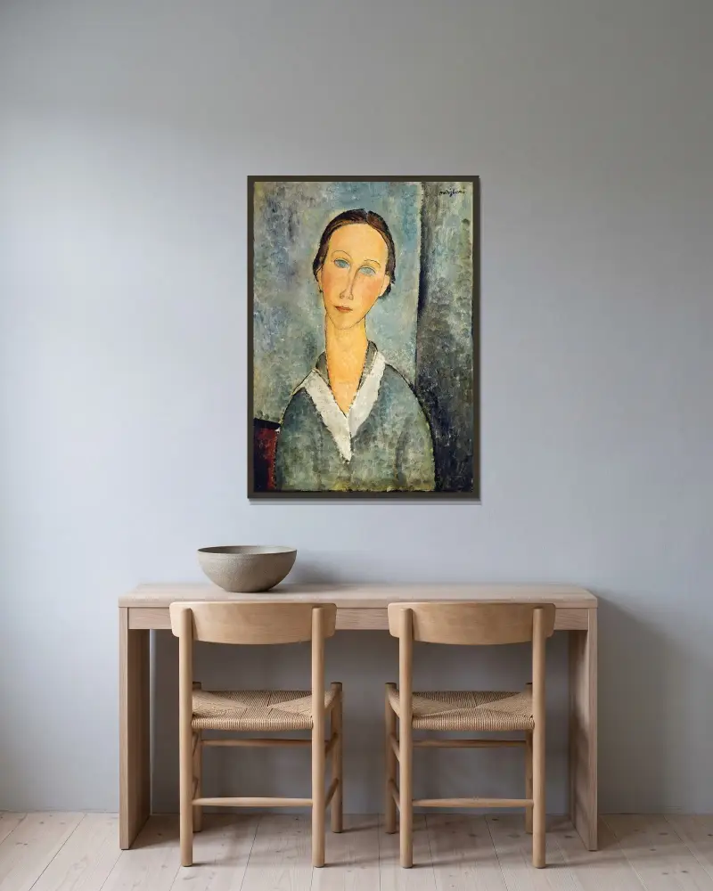 Flicka i sjömansblus av Amedeo Modigliani inramad på en vägg