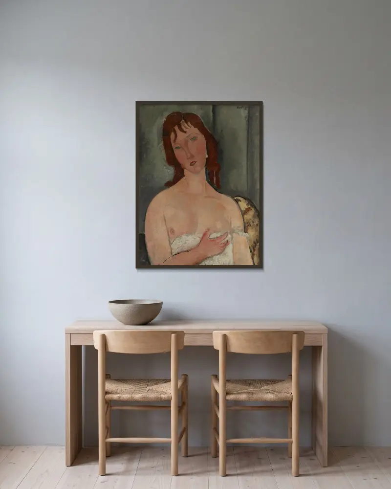 Portrait of a Young Woman, 1916 av Amedeo Modigliani inramad på en vägg