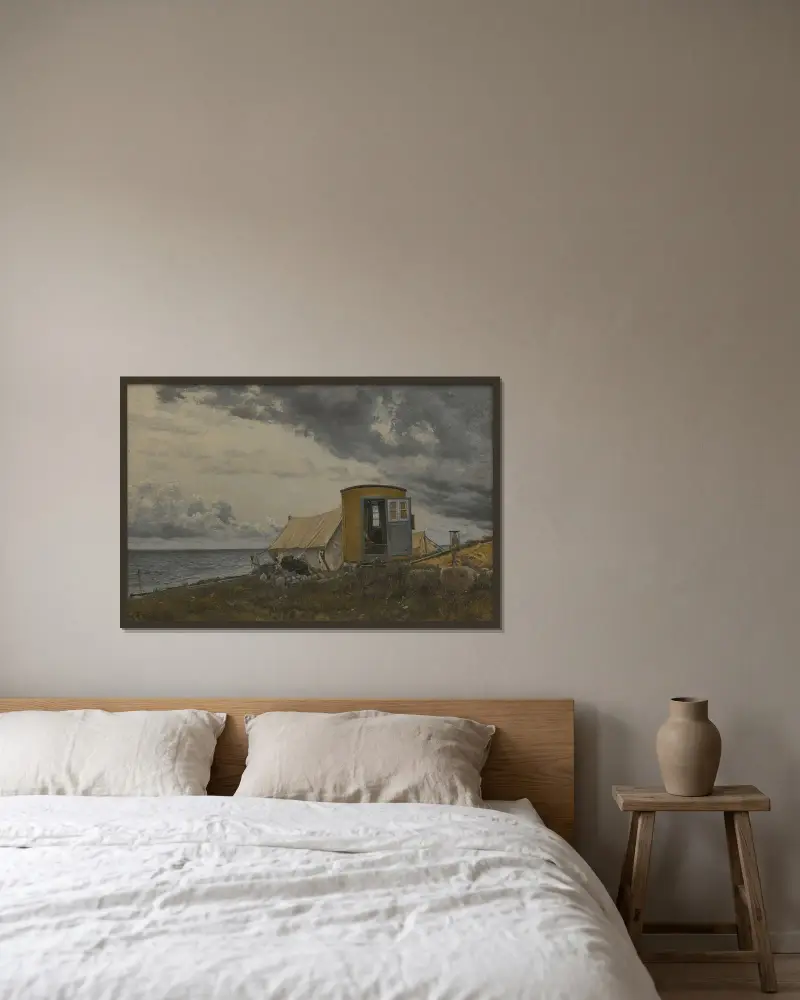 Vy över en strand med konstnärens vagn och tält på Enö av Laurits Andersen Ring inramad på en vägg