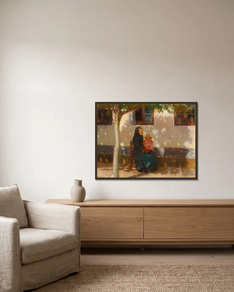 Skagenerin mit der kleinen Helga Ancher auf dem Schoß im Sonnenschein vor einem weißgetünchten Haus von Anna Ancher gerahmt an einer Wand