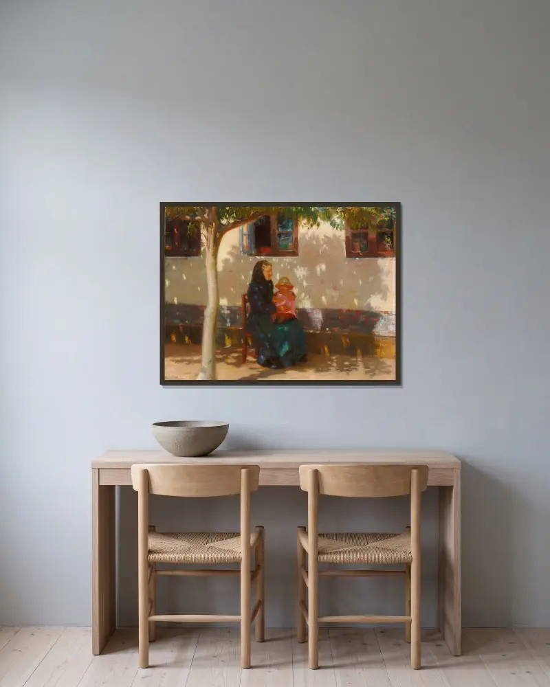 Skagenerin mit der kleinen Helga Ancher auf dem Schoß im Sonnenschein vor einem weißgetünchten Haus von Anna Ancher gerahmt an einer Wand