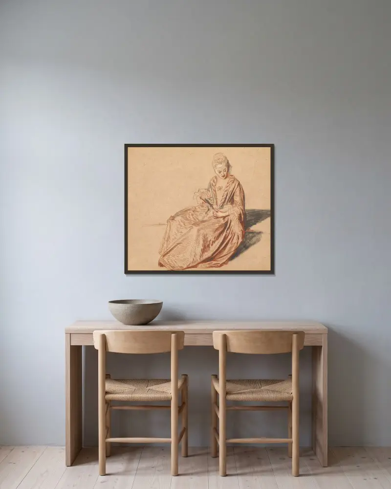 Sittande kvinna med solfjäder av Jean-Antoine Watteau inramad på en vägg