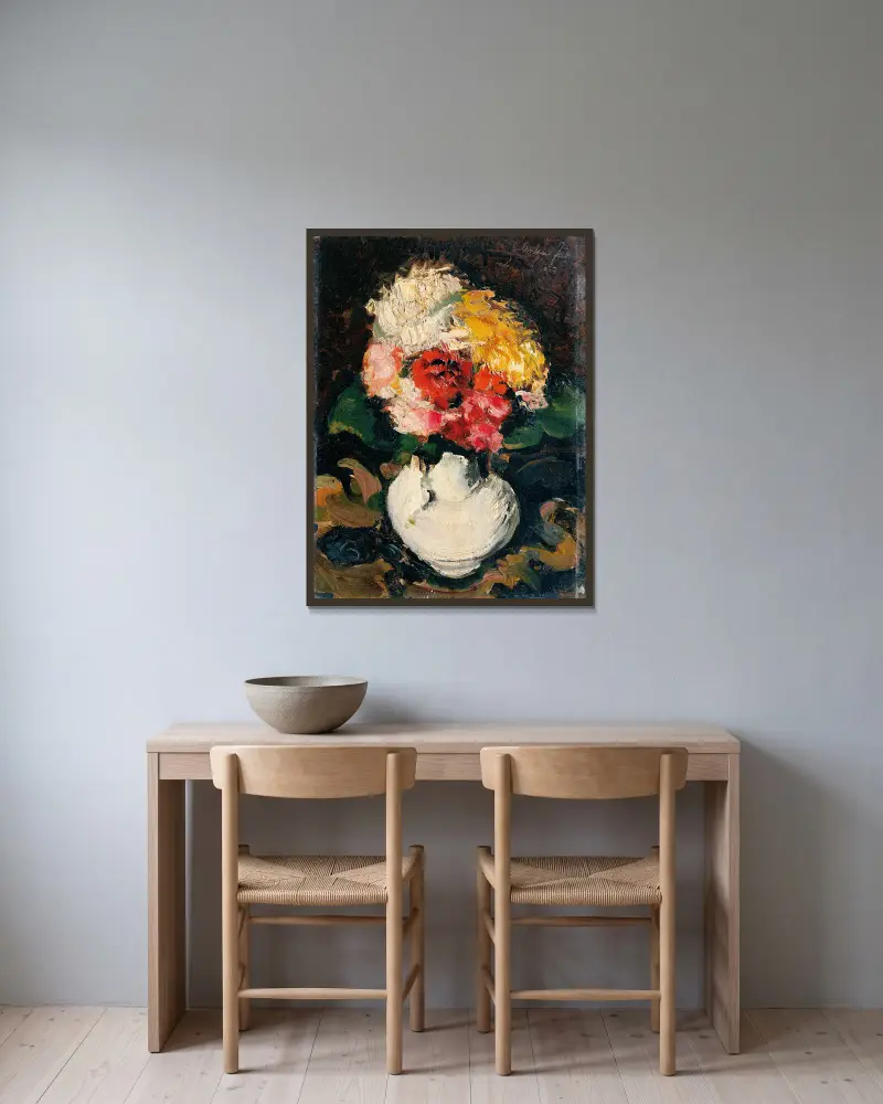 Blumenbouquet In Weißer Vase av Anton Faistauer inramad på en vägg