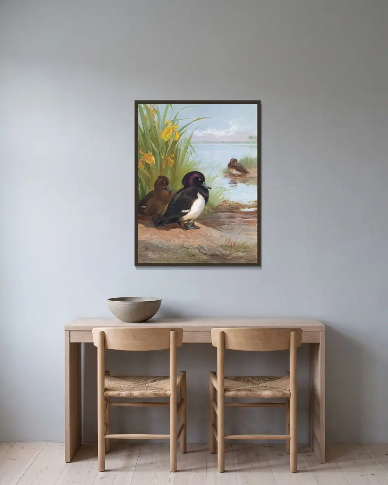 Vigg, Archibald Thorburn v rámu na stěně
