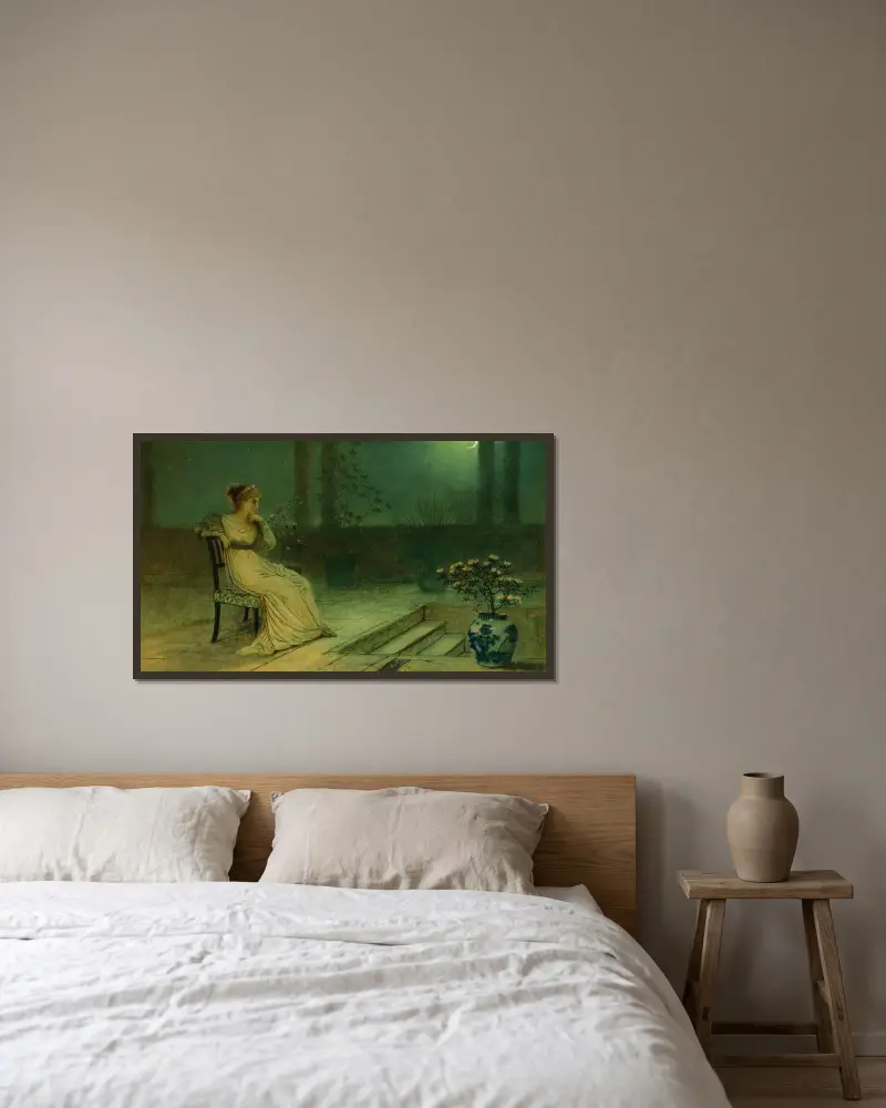 En klassisk ung kvinna sittande på en terrass i månsken av John Atkinson Grimshaw inramad på en vägg