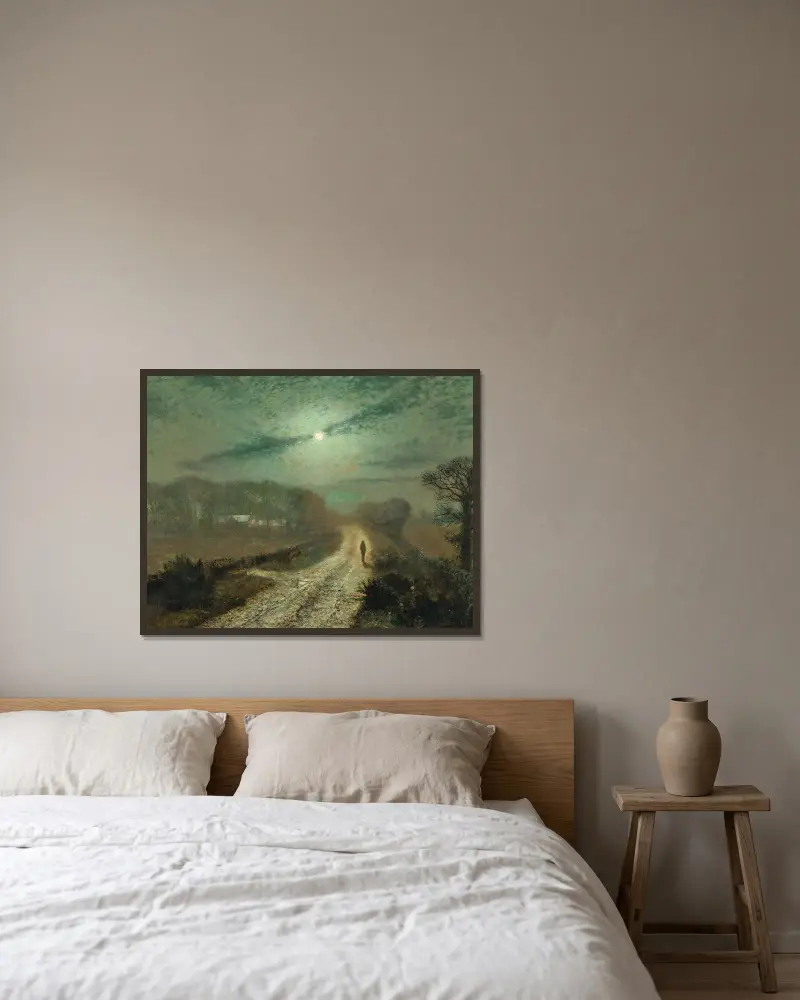 Månskenslandskap av John Atkinson Grimshaw inramad på en vägg