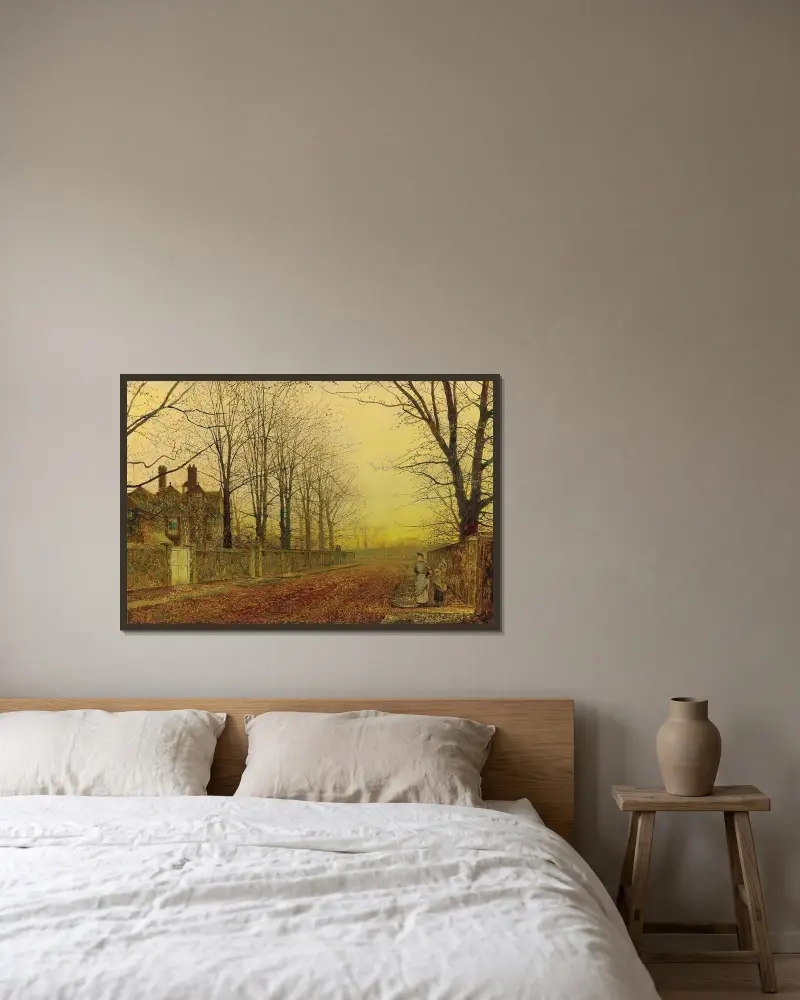Höstglans av John Atkinson Grimshaw inramad på en vägg