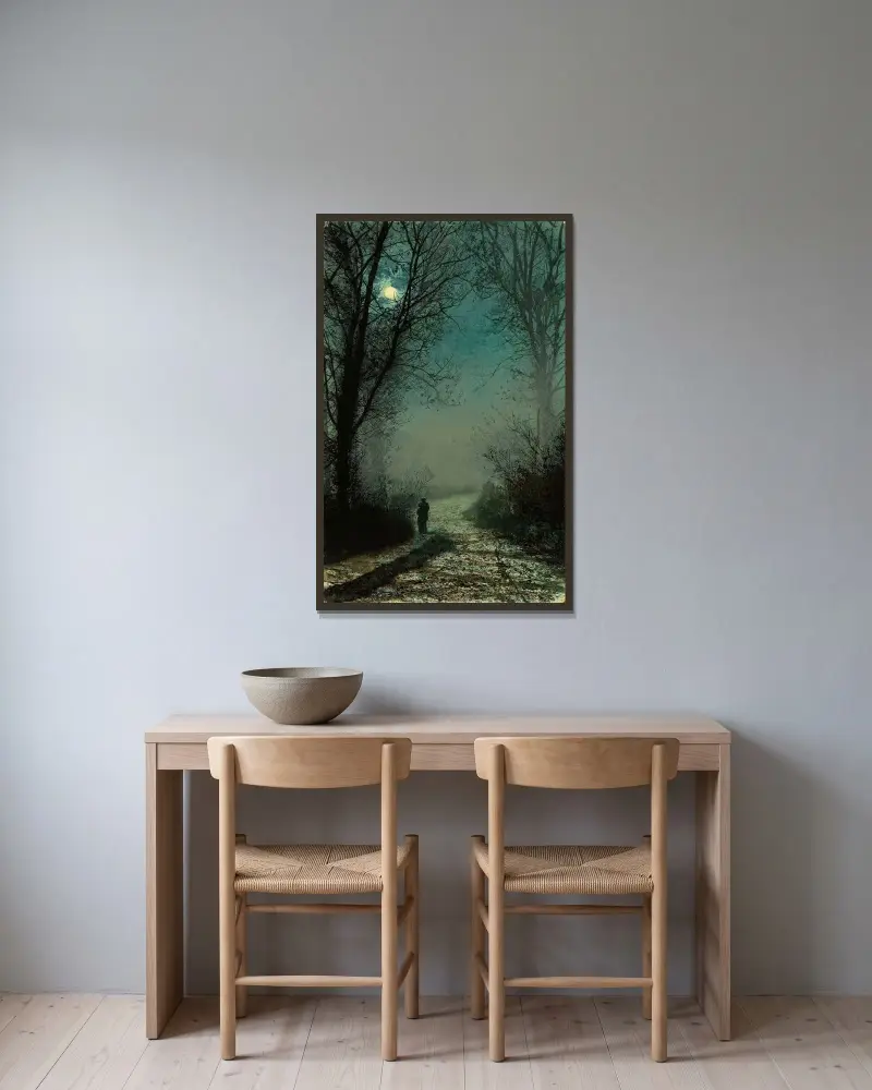 Älskande på en månskensstig av John Atkinson Grimshaw inramad på en vägg