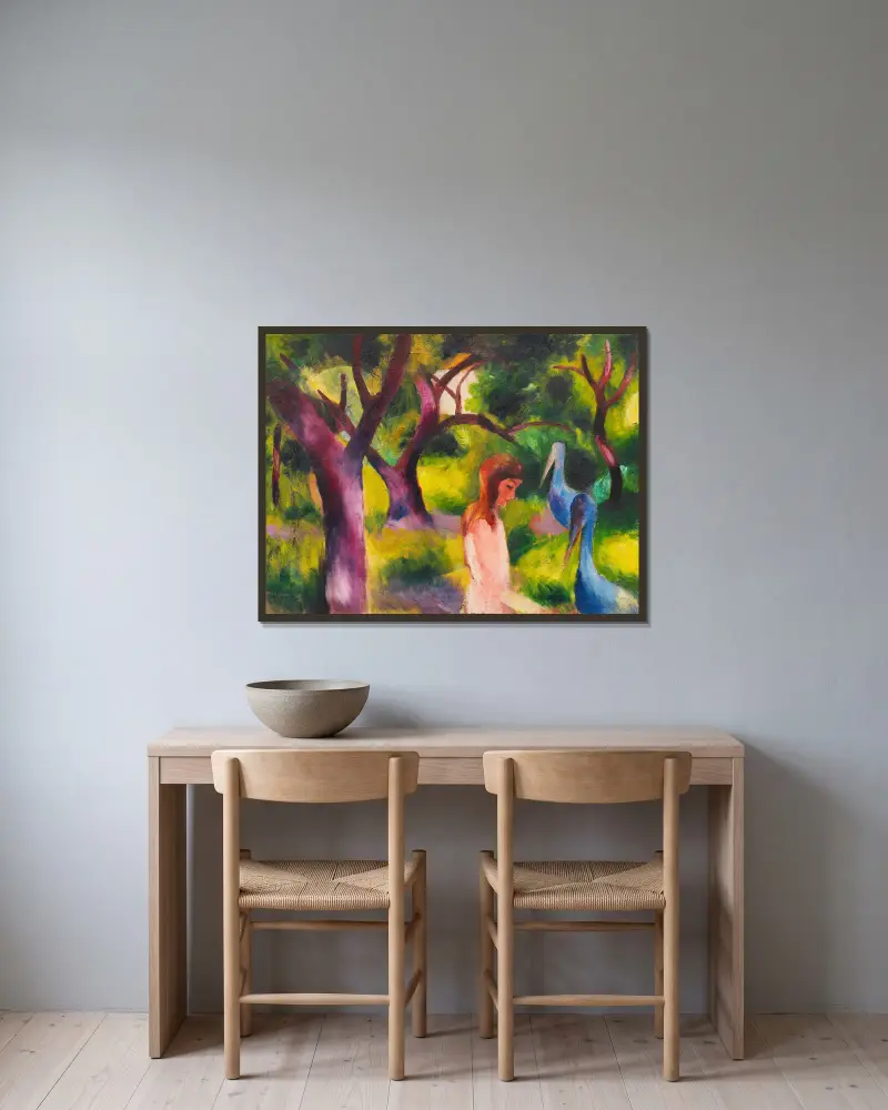 Mädchen mit blauen Vögeln von August Macke gerahmt an einer Wand