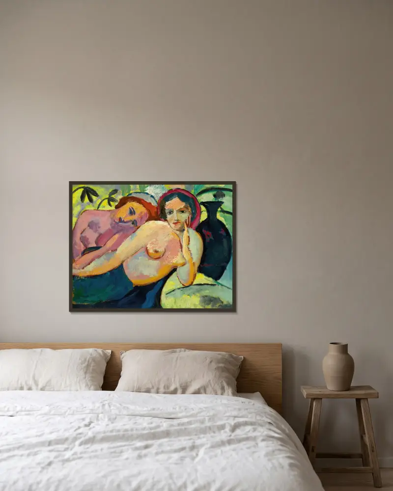 Zwei Mädchen (orientalischer Entwurf) von August Macke gerahmt an einer Wand