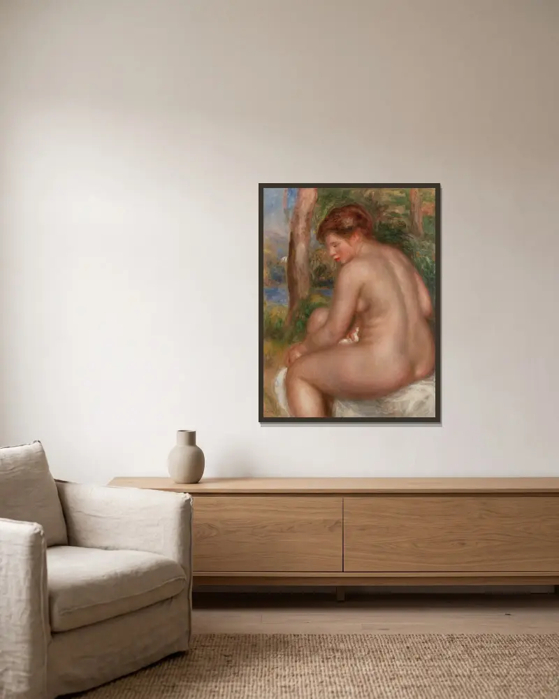 Badende Frau im Dreiviertelporträt von Pierre-Auguste Renoir gerahmt an einer Wand
