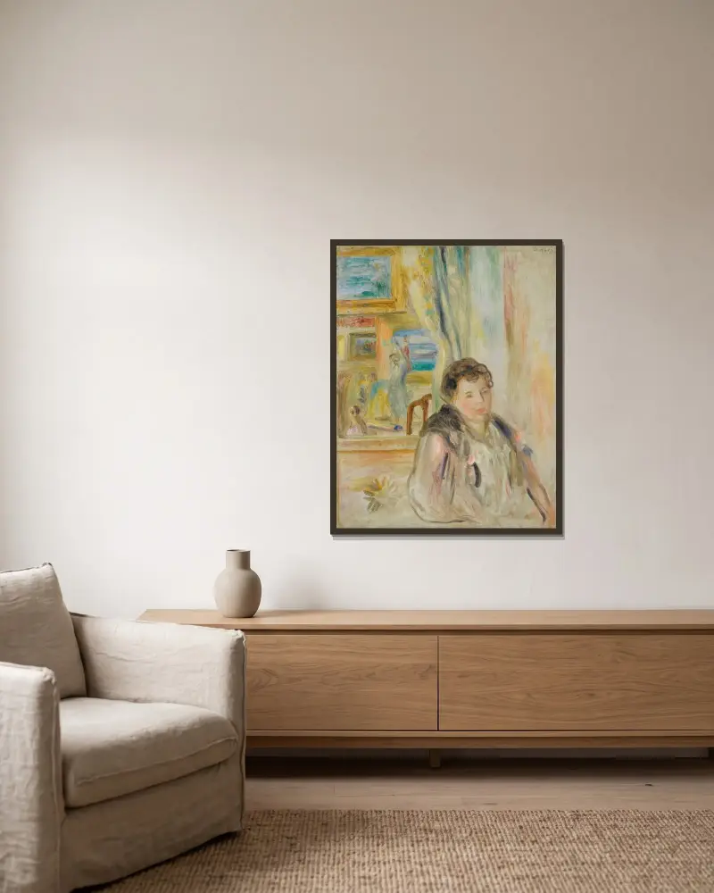 Femme Dans Un Intérieur av Pierre-Auguste Renoir inramad på en vägg