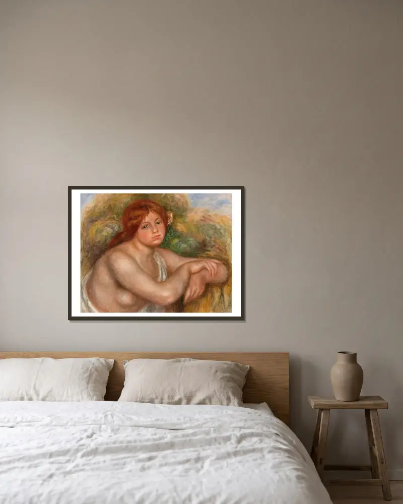 Nude Study, Bust of a Woman (Étude de nu, buste de femme) av Pierre-Auguste Renoir inramad på en vägg