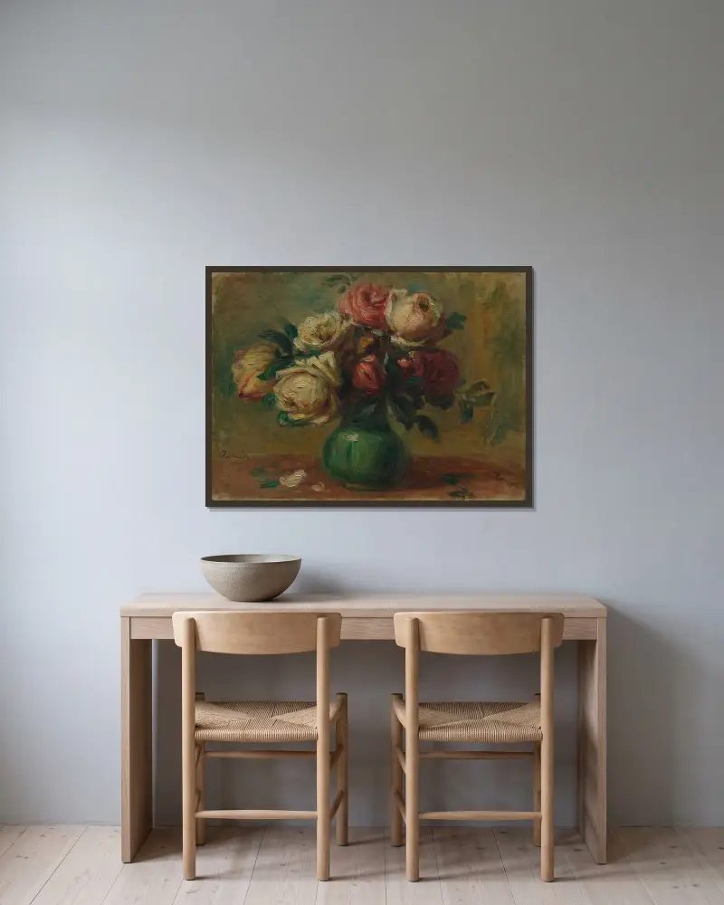 Rosen in einer Vase von Pierre-Auguste Renoir gerahmt an einer Wand