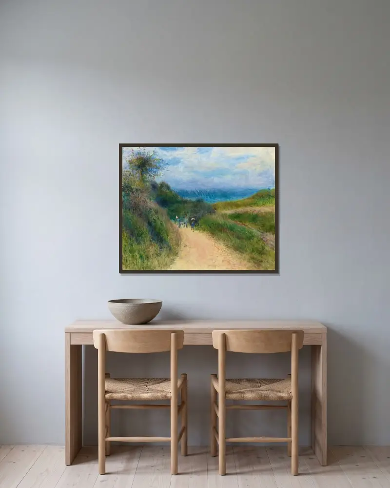 Weg nach Berneval von Pierre-Auguste Renoir gerahmt an einer Wand