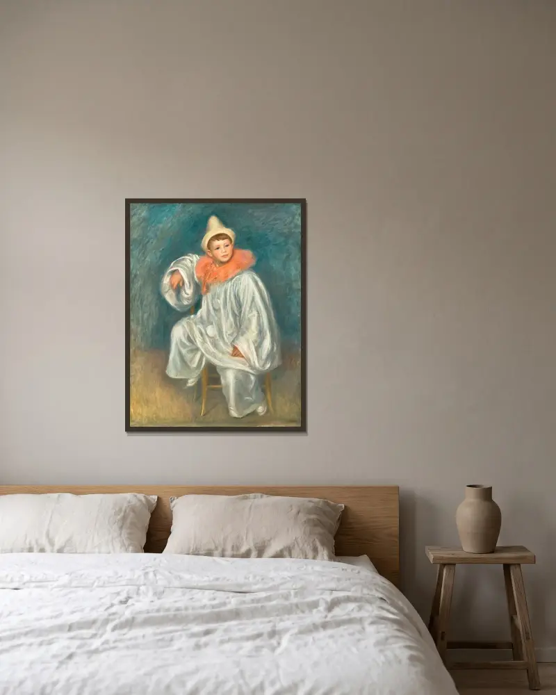 Der weiße Pierrot von Pierre-Auguste Renoir gerahmt an einer Wand