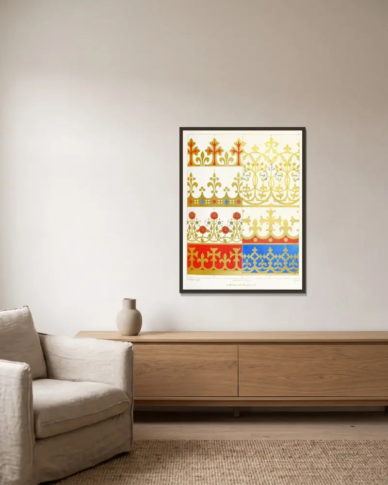 Kronen und Wappen von Augustus Pugin gerahmt an einer Wand