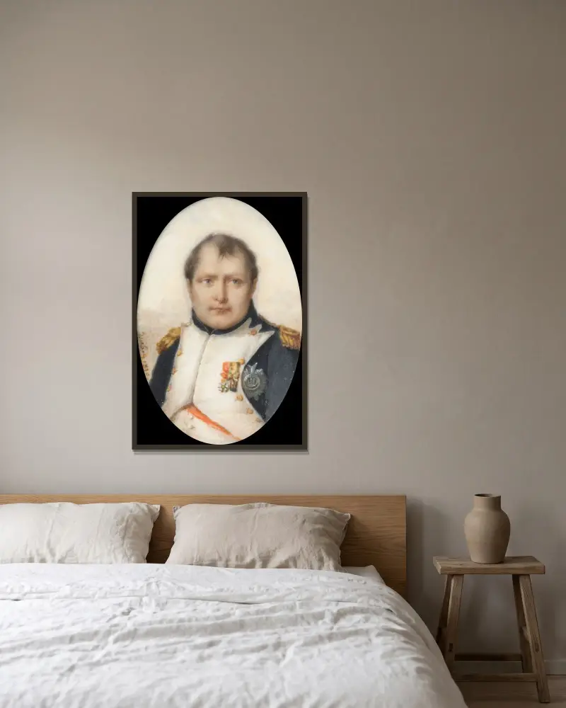 Porträt von Napoleon I., Kaiser der Franzosen von Jean-Baptiste Isabey gerahmt an einer Wand