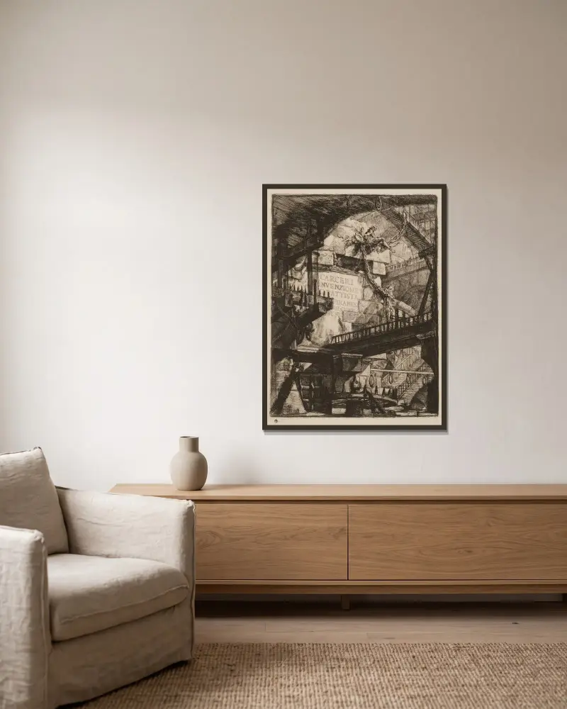 Carcere I. Portada av Giovanni Battista Piranesi inramad på en vägg