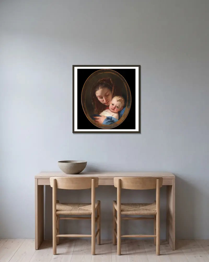 Madonna and Child av Giovanni Battista Tiepolo inramad på en vägg