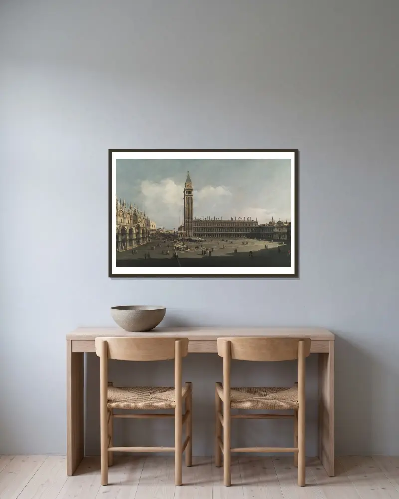 Piazza San Marco, Venice av Bernardo Bellotto inramad på en vägg