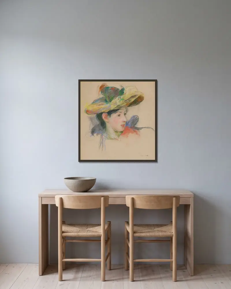 Jeanne Pontillon au chapeau av Berthe Morisot inramad på en vägg