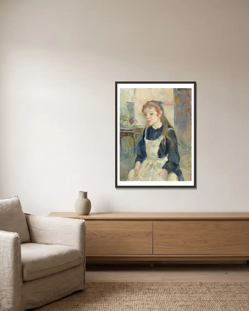 Young Girl with an Apron av Berthe Morisot inramad på en vägg